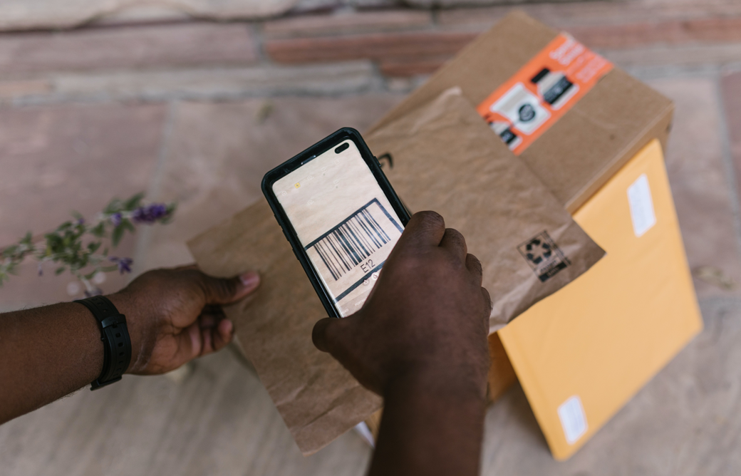 Parcel-Delivery-Service-Afodel