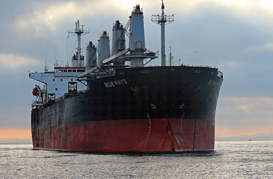 Africa-bound cargo carrier illustration for Choosing the Right Carrier for Africa-Bound Cargo from the UK