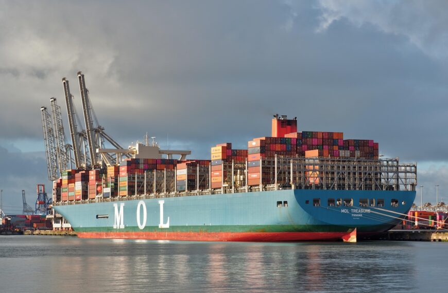 African Importer UK Exports illustration for What Every African Importer Should Know About UK Exports