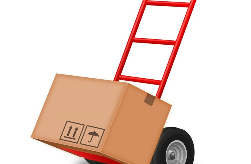 moving away from traditional brokers illustration for Why Shippers Are Leaving Traditional Brokers Behind