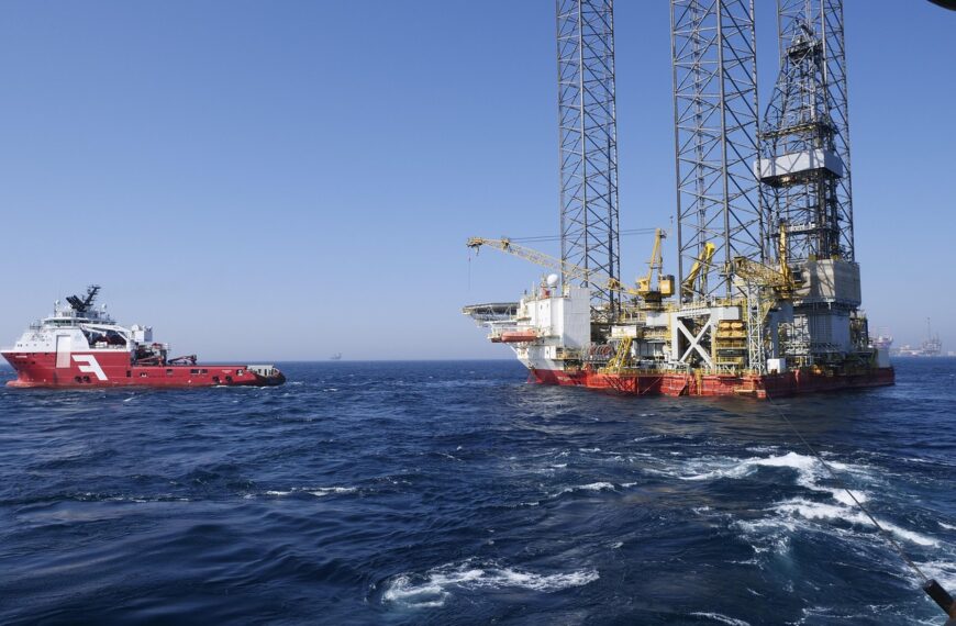 Illustration of Why UK Exporters Choose Digital Shipping Platforms for Success